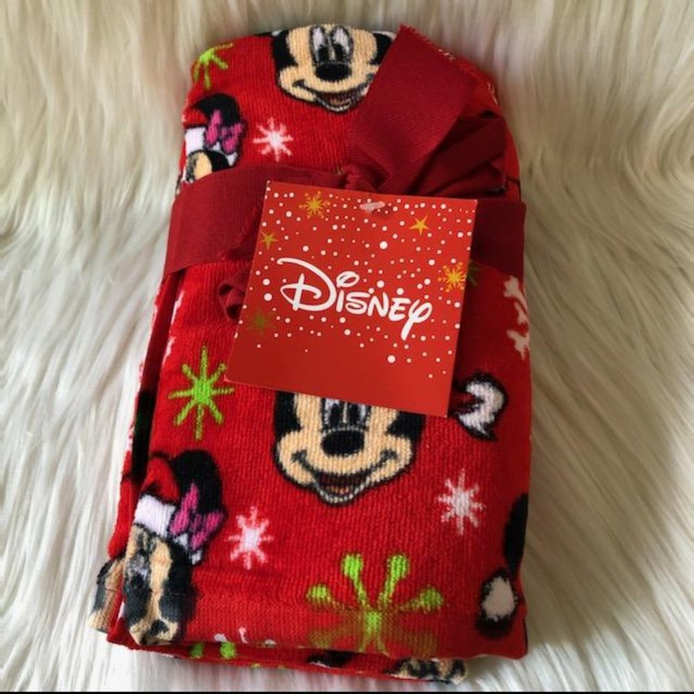 Disney Mickey & Minnie Holiday Hand Towel Set